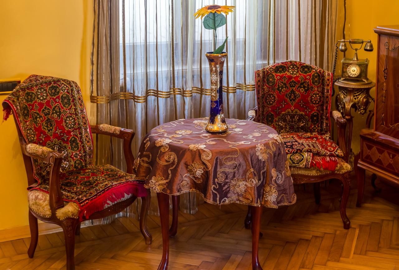 Апартаменты Royal Suite Apartment on Nizami Street Баку-30