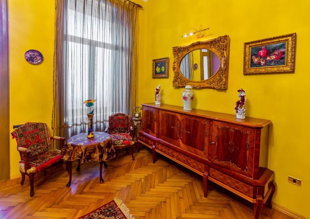 Апартаменты Royal Suite Apartment on Nizami Street Баку-96